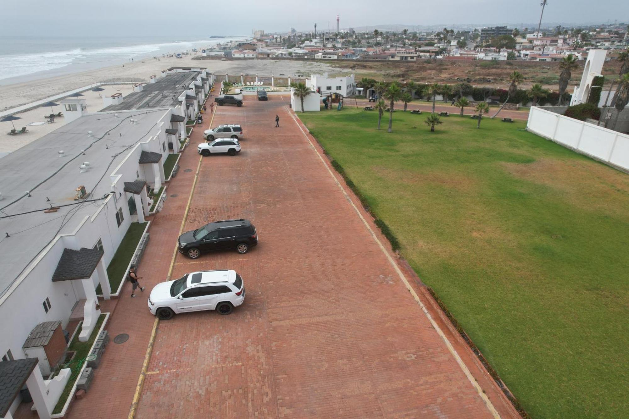 Quinta Pacifica Beachfront Villas Rosarito Bagian luar foto